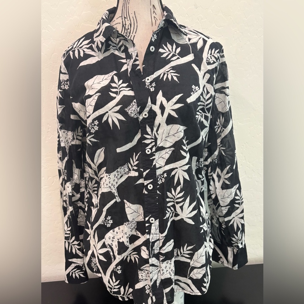 Talbots Black and White Button Down Shirt Size M